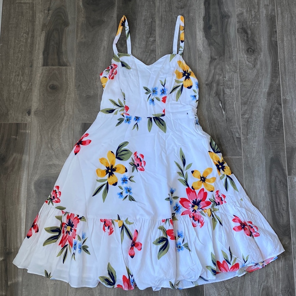 Women’s Old Navy cami floral dress